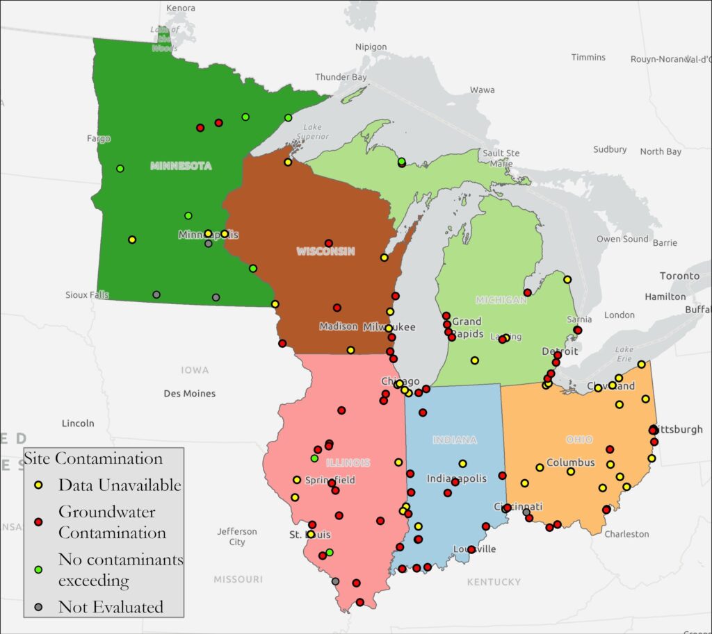 Map of Midwest Great Lakes states showing where coal ash sites are known to have groundwater contamination, and those that do not or are unknown. Several are clustered along lakeshores.